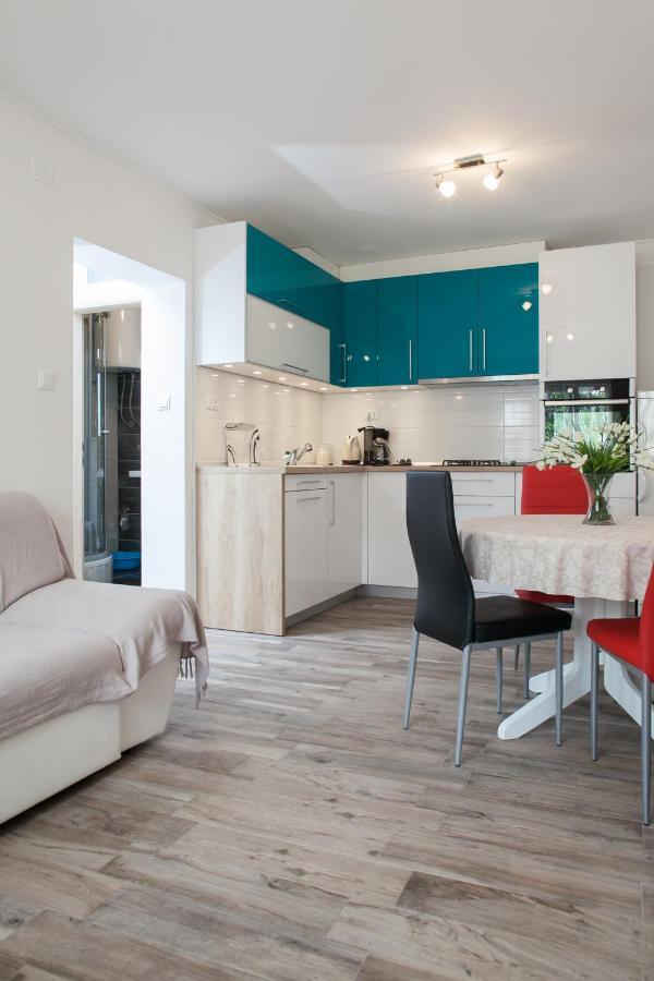 City Apartment Sara Макарська Екстер'єр фото